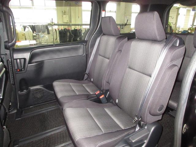 ノア ハイブリッドＳｉ　フルセグ　メモリーナビ　ＤＶＤ再生　ミュージックプレイヤー接続可　後席モニター　バックカメラ　衝突被害軽減システム　両側電動スライド　ＬＥＤヘッドランプ　乗車定員７人　３列シート　ワンオーナー　記録簿（27枚目）