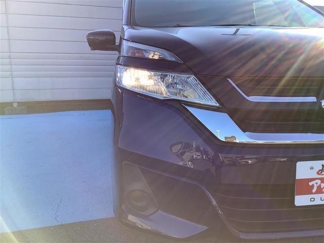 セレナ Ｘ　４ＷＤ　フルセグ　メモリーナビ　ＤＶＤ再生　ミュージックプレイヤー接続可　後席モニター　バックカメラ　衝突被害軽減システム　ＥＴＣ　乗車定員８人　３列シート（7枚目）