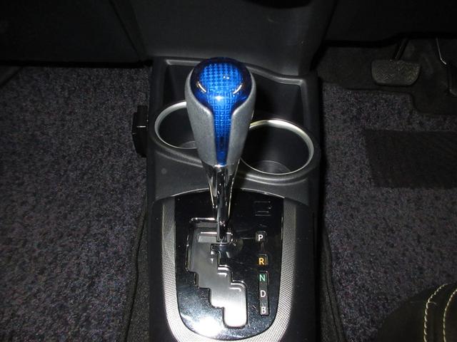 アクア クロスオーバー フルセグ メモリーナビ DVD再生 ミュージックプレイヤー接続可 バックカメラ 衝突被害軽減システム ETC ドラレコ LEDヘッドランプ 記録簿(16枚目)