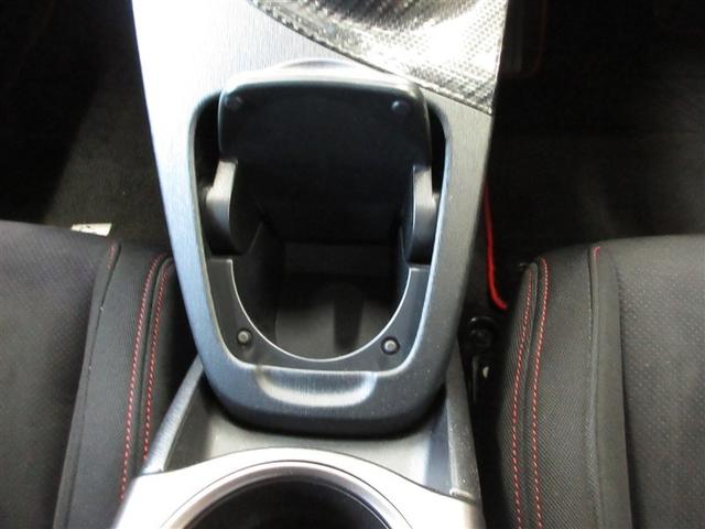 プリウス Ｓツーリングセレクション・Ｇ’ｓ　フルセグ　メモリーナビ　ＤＶＤ再生　ミュージックプレイヤー接続可　バックカメラ　ＥＴＣ　ＨＩＤヘッドライト　ワンオーナー　記録簿（17枚目）