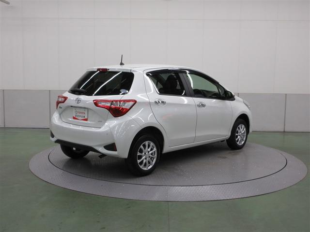 ヴィッツ F セーフティーエディションII 4WD フルセグ メモリーナビ DVD再生 ミュージックプレイヤー接続可 バックカメラ 衝突被害軽減システム ETC(6枚目)