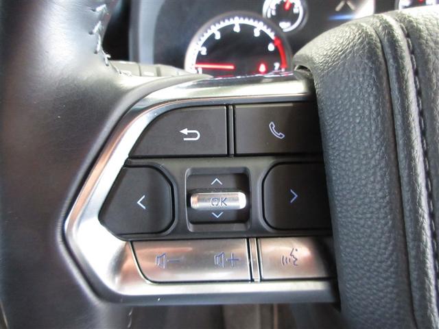 ランドクルーザー ＡＸ　４ＷＤ　フルセグ　メモリーナビ　ミュージックプレイヤー接続可　バックカメラ　衝突被害軽減システム　ＥＴＣ　ドラレコ　ＬＥＤヘッドランプ　乗車定員７人　３列シート　ワンオーナー（10枚目）