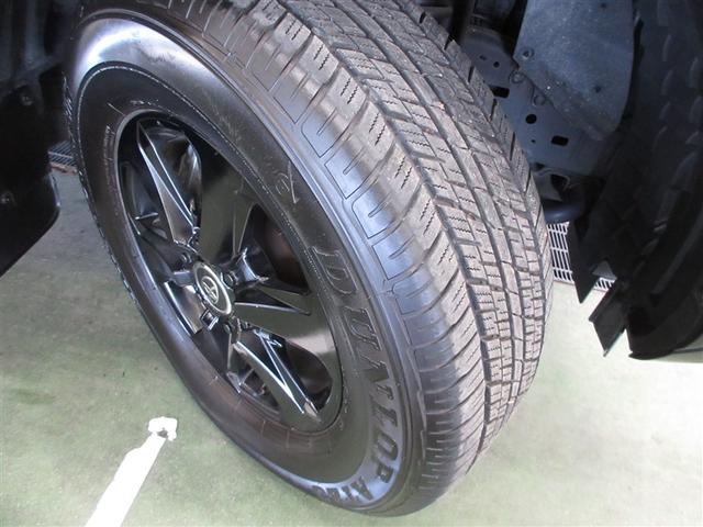 ランドクルーザー ＡＸ　４ＷＤ　フルセグ　メモリーナビ　ミュージックプレイヤー接続可　バックカメラ　衝突被害軽減システム　ＥＴＣ　ドラレコ　ＬＥＤヘッドランプ　乗車定員７人　３列シート　ワンオーナー（30枚目）