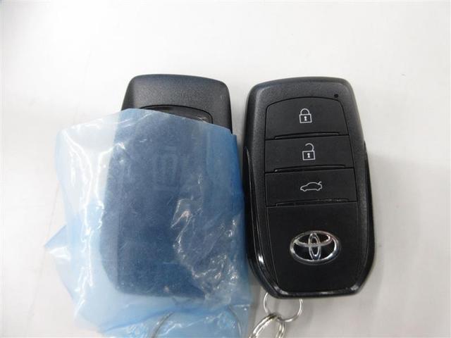 クラウンクロスオーバー ＲＳアドバンスド　４ＷＤ　革シート　フルセグ　メモリーナビ　ミュージックプレイヤー接続可　バックカメラ　衝突被害軽減システム　ＥＴＣ　ドラレコ　ＬＥＤヘッドランプ　記録簿（27枚目）