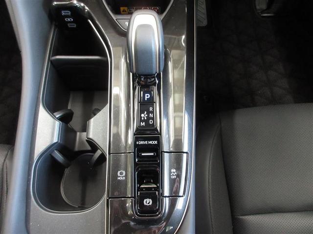 クラウンクロスオーバー ＲＳ　４ＷＤ　革シート　サンルーフ　フルセグ　メモリーナビ　ミュージックプレイヤー接続可　バックカメラ　衝突被害軽減システム　ＥＴＣ　ドラレコ　ＬＥＤヘッドランプ（14枚目）