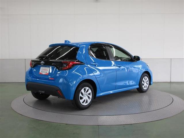 ヤリス G メモリーナビ ミュージックプレイヤー接続可 バックカメラ 衝突被害軽減システム ETC LEDヘッドランプ ワンオーナー 記録簿(6枚目)