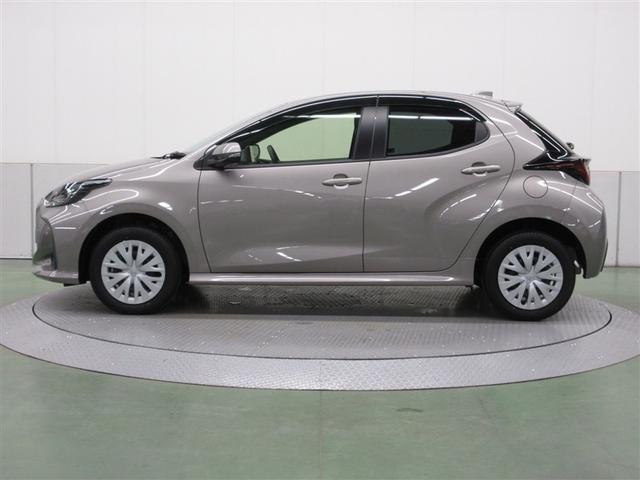 ヤリス ハイブリッドＧ　４ＷＤ　メモリーナビ　ミュージックプレイヤー接続可　衝突被害軽減システム　ＥＴＣ　ＬＥＤヘッドランプ　ワンオーナー　アイドリングストップ（4枚目）