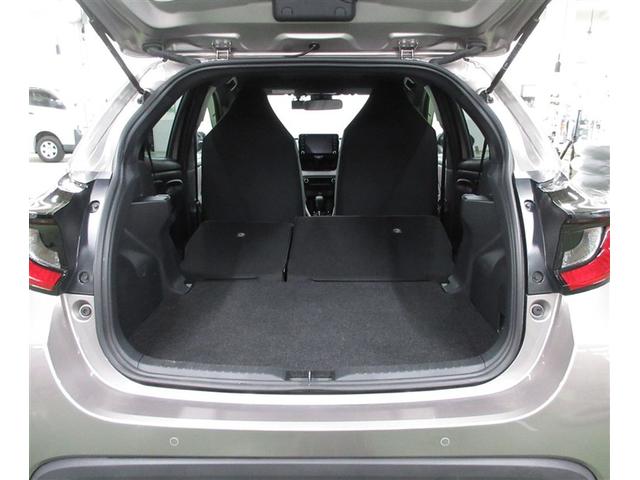 ヤリス ハイブリッドＧ　４ＷＤ　メモリーナビ　ミュージックプレイヤー接続可　衝突被害軽減システム　ＥＴＣ　ＬＥＤヘッドランプ　ワンオーナー　アイドリングストップ（29枚目）