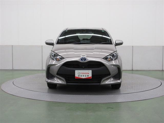 ヤリス ハイブリッドＧ　４ＷＤ　メモリーナビ　ミュージックプレイヤー接続可　衝突被害軽減システム　ＥＴＣ　ＬＥＤヘッドランプ　ワンオーナー　アイドリングストップ（32枚目）