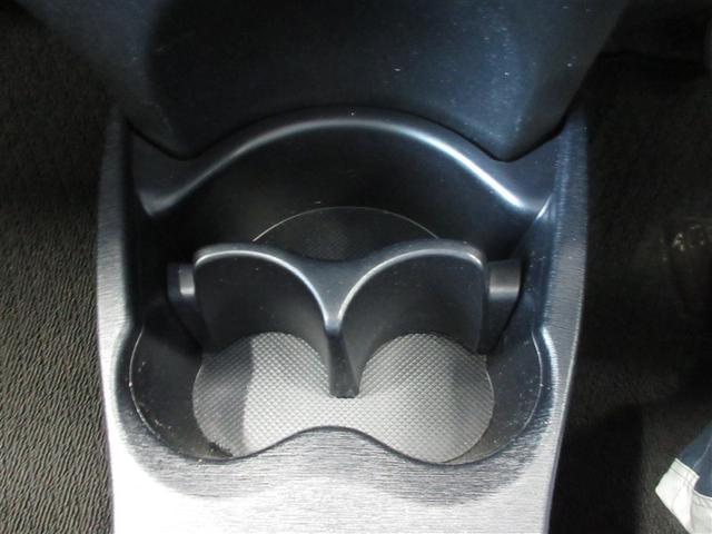 ヴィッツ F スマイルエディション ミュージックプレイヤー接続可(15枚目)