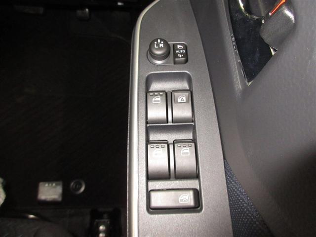 ルーミー カスタムＧ　４ＷＤ　フルセグ　ミュージックプレイヤー接続可　衝突被害軽減システム　ＥＴＣ　両側電動スライド　ＬＥＤヘッドランプ　ウオークスルー　アイドリングストップ（23枚目）