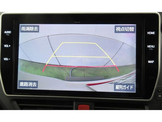 ヴォクシー ＺＳ　煌ＩＩＩ　４ＷＤ　フルセグ　メモリーナビ　ＤＶＤ再生　ミュージックプレイヤー接続可　バックカメラ　衝突被害軽減システム　ＥＴＣ　両側電動スライド　ＬＥＤヘッドランプ　ウオークスルー　乗車定員７人　３列シート（15枚目）