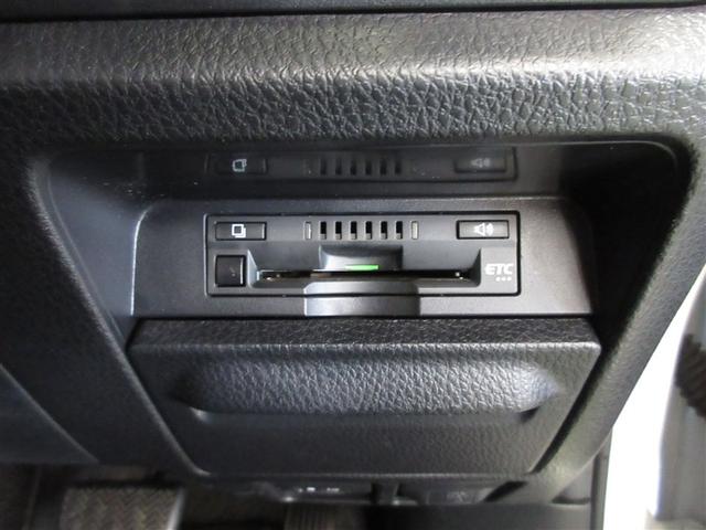 ヴォクシー ＺＳ　煌ＩＩＩ　４ＷＤ　フルセグ　メモリーナビ　ＤＶＤ再生　ミュージックプレイヤー接続可　バックカメラ　衝突被害軽減システム　ＥＴＣ　両側電動スライド　ＬＥＤヘッドランプ　ウオークスルー　乗車定員７人　３列シート（23枚目）