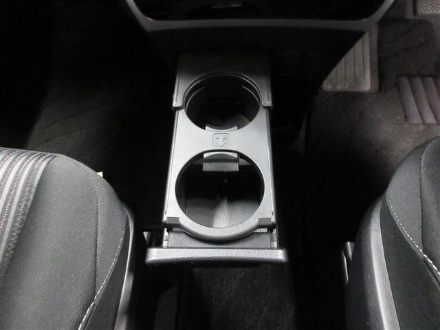 ヴォクシー ＺＳ　煌ＩＩ　ワンセグ　メモリーナビ　ミュージックプレイヤー接続可　バックカメラ　衝突被害軽減システム　ＥＴＣ　両側電動スライド　ＬＥＤヘッドランプ　乗車定員７人　３列シート　ワンオーナー　アイドリングストップ（15枚目）