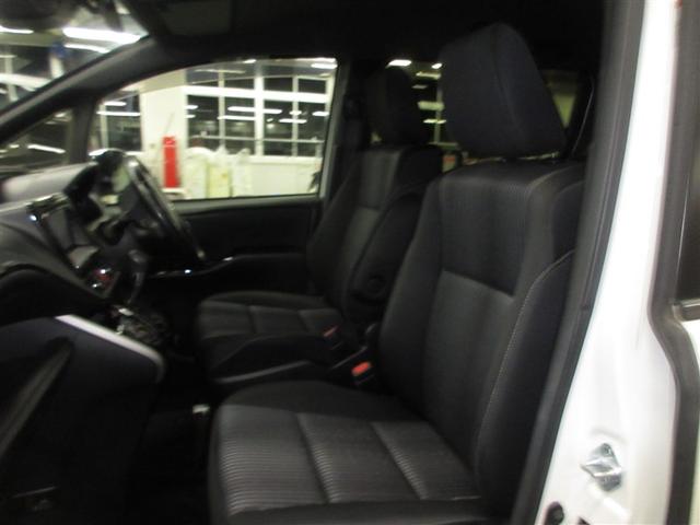 ヴォクシー ＺＳ　煌ＩＩ　ワンセグ　メモリーナビ　ミュージックプレイヤー接続可　バックカメラ　衝突被害軽減システム　ＥＴＣ　両側電動スライド　ＬＥＤヘッドランプ　乗車定員７人　３列シート　ワンオーナー　アイドリングストップ（21枚目）