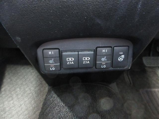 シエンタ G クエロ 4WD フルセグ メモリーナビ DVD再生 ミュージックプレイヤー接続可 バックカメラ 衝突被害軽減システム ETC 両側電動スライド LEDヘッドランプ ウオークスルー 乗車定員6人 3列シート(16枚目)