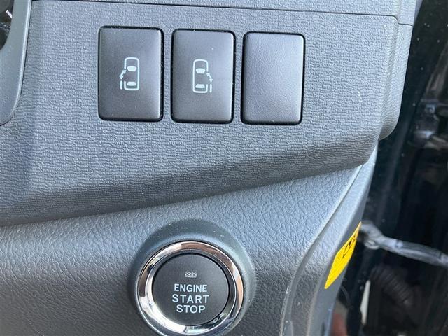 アイシス プラタナ　Ｖセレクション　４ＷＤ　バックカメラ　ＥＴＣ　両側電動スライド　ＨＩＤヘッドライト　ウオークスルー　乗車定員７人　３列シート　ワンオーナー　記録簿（10枚目）