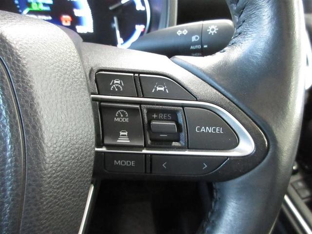 ヴォクシー ハイブリッドS-Z 4WD フルセグ メモリーナビ DVD再生 ミュージックプレイヤー接続可 バックカメラ 衝突被害軽減システム ETC 両側電動スライド LEDヘッドランプ 乗車定員7人 3列シート ワンオーナー(11枚目)