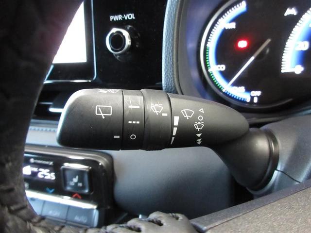 ヴォクシー ハイブリッドS-Z 4WD フルセグ メモリーナビ DVD再生 ミュージックプレイヤー接続可 バックカメラ 衝突被害軽減システム ETC 両側電動スライド LEDヘッドランプ 乗車定員7人 3列シート ワンオーナー(25枚目)