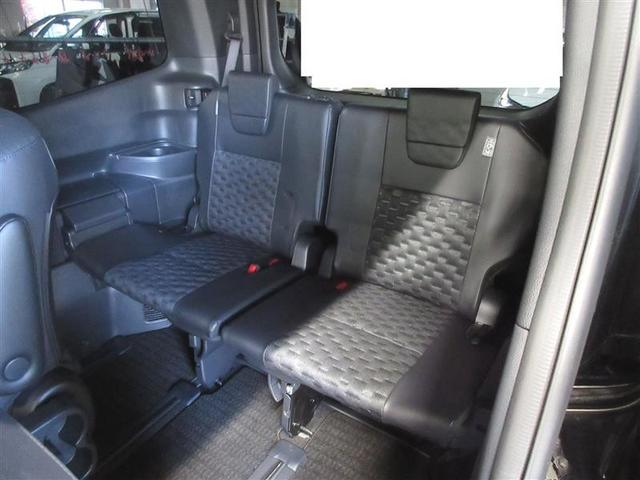 ヴォクシー ハイブリッドS-Z 4WD フルセグ メモリーナビ DVD再生 ミュージックプレイヤー接続可 バックカメラ 衝突被害軽減システム ETC 両側電動スライド LEDヘッドランプ 乗車定員7人 3列シート ワンオーナー(31枚目)