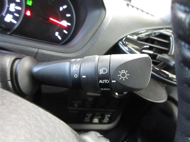 周囲の明るさでランプ類が自動的にＯＮ・ＯＦＦするコンライトが付いています（消し忘れ機能付）