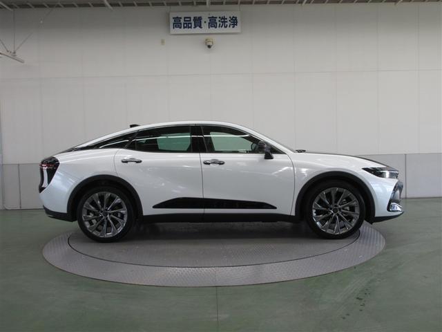 クラウンクロスオーバー Z 4WD 革シート サンルーフ フルセグ メモリーナビ ミュージックプレイヤー接続可 バックカメラ 衝突被害軽減システム ETC ドラレコ LEDヘッドランプ(5枚目)