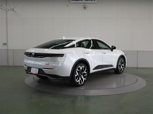 クラウンクロスオーバー Gアドバンスド・レザーパッケージ 4WD 革シート フルセグ ミュージックプレイヤー接続可 バックカメラ 衝突被害軽減システム ETC ドラレコ LEDヘッドランプ 記録簿(6枚目)