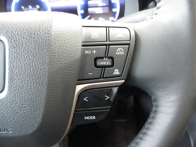 クラウンクロスオーバー Gアドバンスド・レザーパッケージ 4WD 革シート フルセグ ミュージックプレイヤー接続可 バックカメラ 衝突被害軽減システム ETC ドラレコ LEDヘッドランプ 記録簿(11枚目)