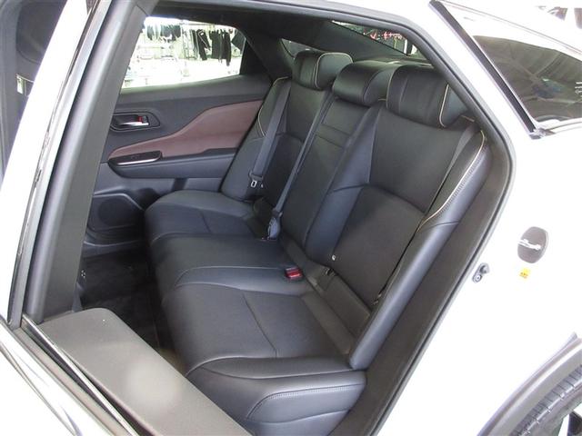 クラウンクロスオーバー Gアドバンスド・レザーパッケージ 4WD 革シート フルセグ ミュージックプレイヤー接続可 バックカメラ 衝突被害軽減システム ETC ドラレコ LEDヘッドランプ 記録簿(28枚目)