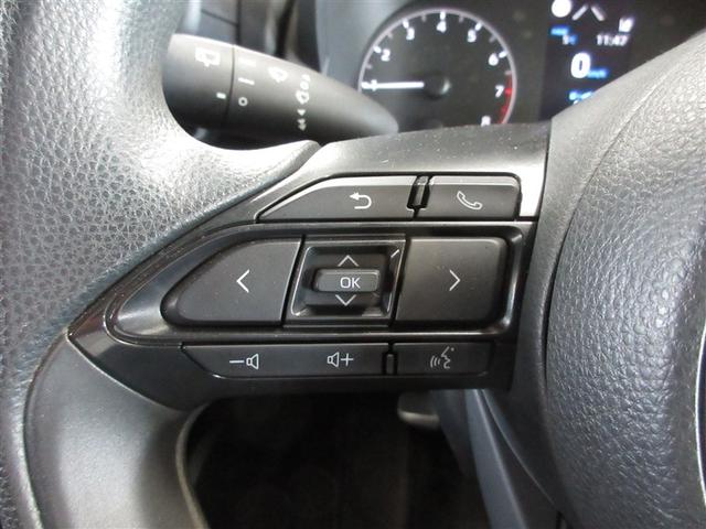 ヤリス Ｘ　ミュージックプレイヤー接続可　バックカメラ　衝突被害軽減システム　ワンオーナー　記録簿（10枚目）