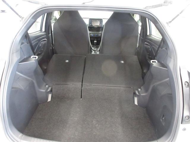 ヤリス Ｘ　ミュージックプレイヤー接続可　バックカメラ　衝突被害軽減システム　ワンオーナー　記録簿（28枚目）