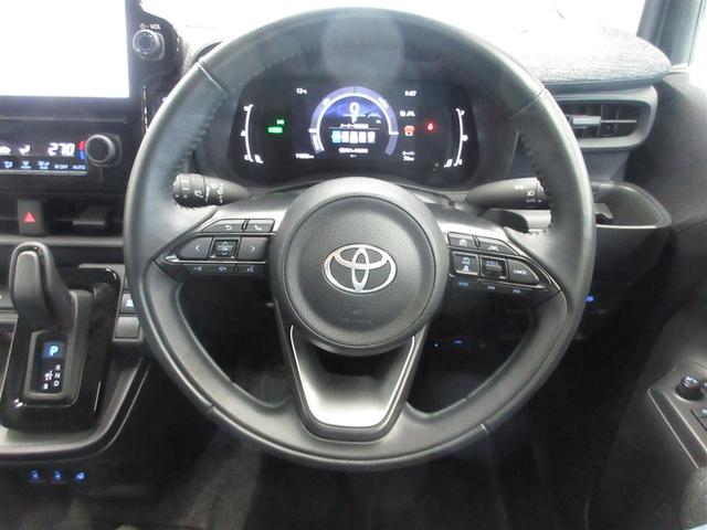 シエンタ ハイブリッドＺ　フルセグ　メモリーナビ　ミュージックプレイヤー接続可　バックカメラ　衝突被害軽減システム　ＥＴＣ　ドラレコ　両側電動スライド　ＬＥＤヘッドランプ　ウオークスルー　乗車定員７人　３列シート（8枚目）