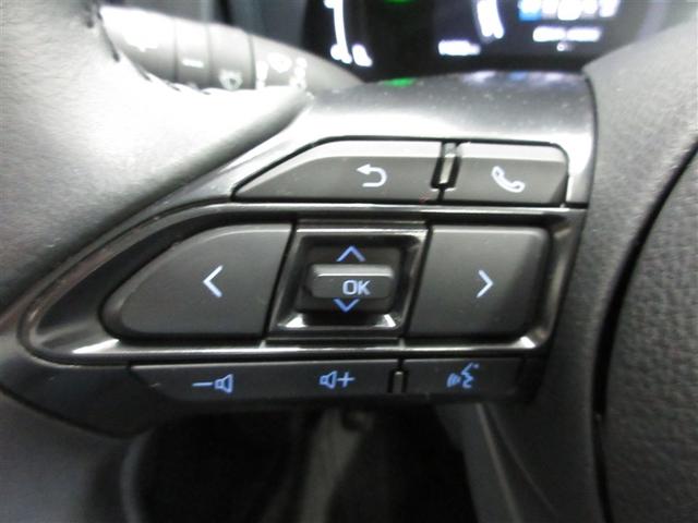 シエンタ ハイブリッドＺ　フルセグ　メモリーナビ　ミュージックプレイヤー接続可　バックカメラ　衝突被害軽減システム　ＥＴＣ　ドラレコ　両側電動スライド　ＬＥＤヘッドランプ　ウオークスルー　乗車定員７人　３列シート（9枚目）