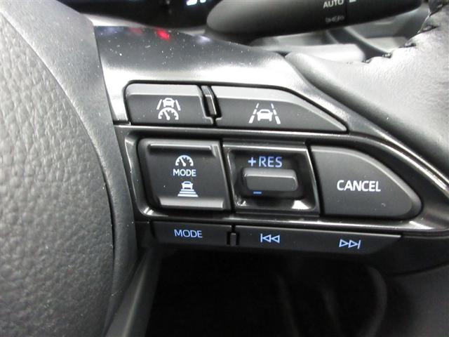 シエンタ ハイブリッドＺ　フルセグ　メモリーナビ　ミュージックプレイヤー接続可　バックカメラ　衝突被害軽減システム　ＥＴＣ　ドラレコ　両側電動スライド　ＬＥＤヘッドランプ　ウオークスルー　乗車定員７人　３列シート（10枚目）