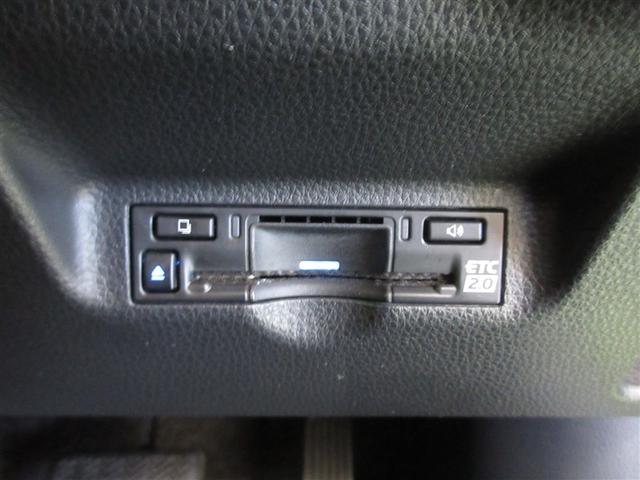 シエンタ ハイブリッドＺ　フルセグ　メモリーナビ　ミュージックプレイヤー接続可　バックカメラ　衝突被害軽減システム　ＥＴＣ　ドラレコ　両側電動スライド　ＬＥＤヘッドランプ　ウオークスルー　乗車定員７人　３列シート（26枚目）