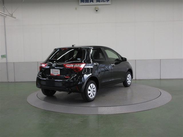 ヴィッツ Ｆ　セーフティーエディション　４ＷＤ　メモリーナビ　ＤＶＤ再生　ミュージックプレイヤー接続可　バックカメラ　衝突被害軽減システム　ＥＴＣ　ＬＥＤヘッドランプ（6枚目）