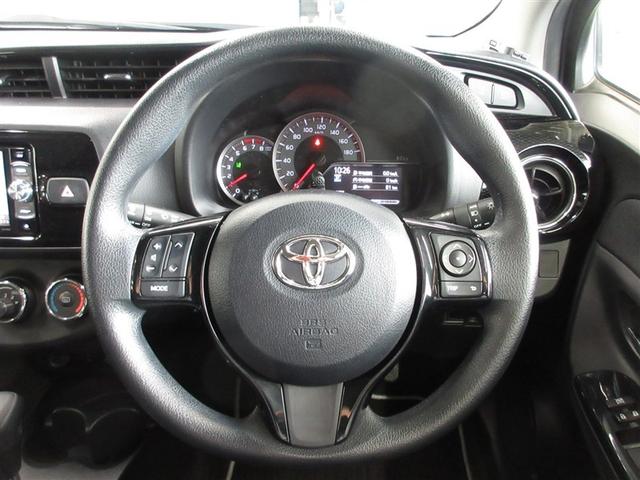 ヴィッツ Ｆ　セーフティーエディション　４ＷＤ　メモリーナビ　ＤＶＤ再生　ミュージックプレイヤー接続可　バックカメラ　衝突被害軽減システム　ＥＴＣ　ＬＥＤヘッドランプ（9枚目）