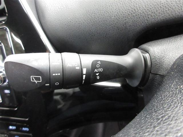プリウス Ａ　４ＷＤ　フルセグ　メモリーナビ　ＤＶＤ再生　ミュージックプレイヤー接続可　バックカメラ　衝突被害軽減システム　ＥＴＣ　ＬＥＤヘッドランプ　ワンオーナー　記録簿（21枚目）