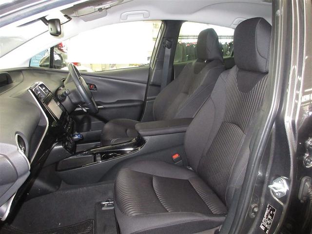 プリウス Ａ　４ＷＤ　フルセグ　メモリーナビ　ＤＶＤ再生　ミュージックプレイヤー接続可　バックカメラ　衝突被害軽減システム　ＥＴＣ　ＬＥＤヘッドランプ　ワンオーナー　記録簿（25枚目）