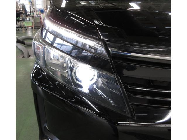 ヴォクシー V 4WD フルセグ メモリーナビ DVD再生 ミュージックプレイヤー接続可 バックカメラ ETC 両側電動スライド LEDヘッドランプ ウオークスルー 乗車定員7人 3列シート ワンオーナー 記録簿(7枚目)