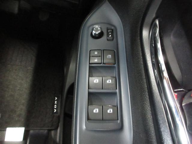ヴォクシー V 4WD フルセグ メモリーナビ DVD再生 ミュージックプレイヤー接続可 バックカメラ ETC 両側電動スライド LEDヘッドランプ ウオークスルー 乗車定員7人 3列シート ワンオーナー 記録簿(21枚目)