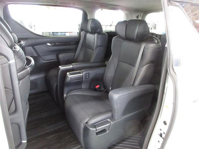 アルファード 2.5S Cパッケージ サンルーフ ミュージックプレイヤー接続可 バックカメラ 衝突被害軽減システム ETC 両側電動スライド LEDヘッドランプ 乗車定員7人 3列シート ワンオーナー 記録簿(30枚目)