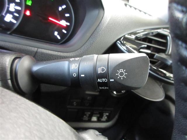 ノア Ｓｉ　ダブルバイビーＩＩＩ　４ＷＤ　フルセグ　メモリーナビ　ＤＶＤ再生　ミュージックプレイヤー接続可　後席モニター　バックカメラ　衝突被害軽減システム　ＥＴＣ　両側電動スライド　ＬＥＤヘッドランプ　ウオークスルー　乗車定員７人（24枚目）