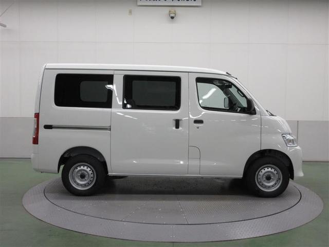 タウンエースバン ＧＬ　４ＷＤ　フルセグ　メモリーナビ　バックカメラ　衝突被害軽減システム　ＥＴＣ　ＬＥＤヘッドランプ　アイドリングストップ（5枚目）