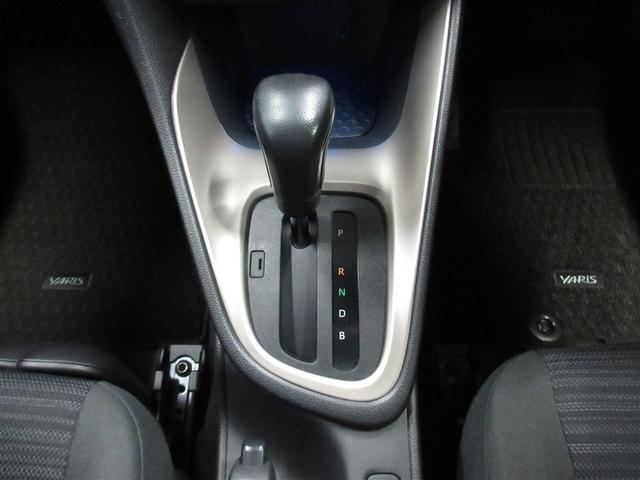 ヤリス ハイブリッドZ 4WD フルセグ メモリーナビ DVD再生 ミュージックプレイヤー接続可 バックカメラ 衝突被害軽減システム ETC LEDヘッドランプ ワンオーナー(15枚目)