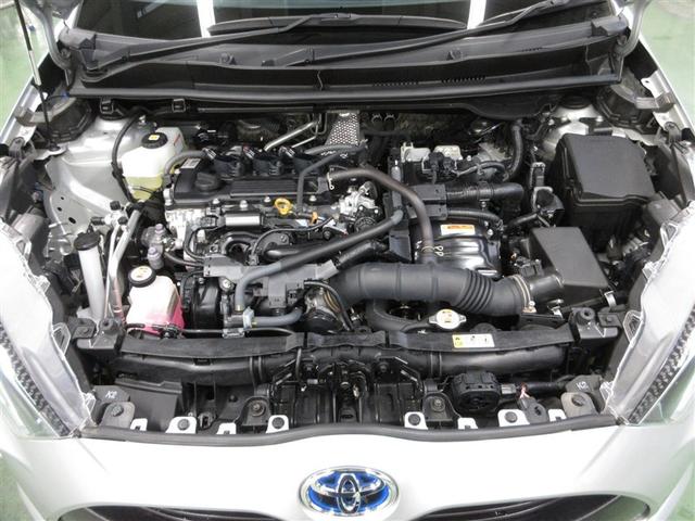 ヤリス ハイブリッドZ 4WD フルセグ メモリーナビ DVD再生 ミュージックプレイヤー接続可 バックカメラ 衝突被害軽減システム ETC LEDヘッドランプ ワンオーナー(30枚目)