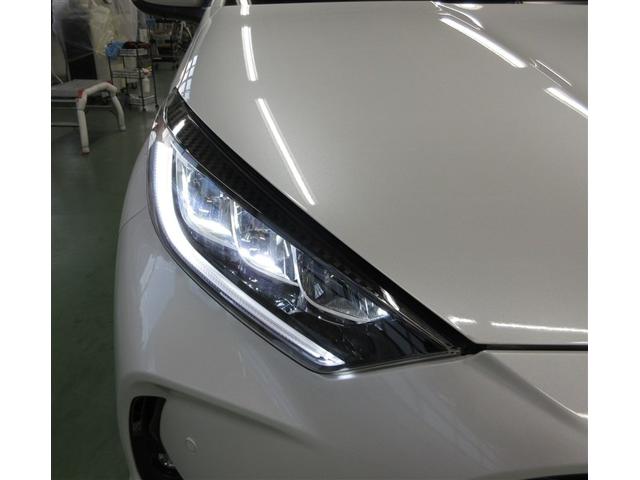 ヤリス ハイブリッドＺ　４ＷＤ　ミュージックプレイヤー接続可　バックカメラ　衝突被害軽減システム　ＥＴＣ　ドラレコ　ＬＥＤヘッドランプ　ワンオーナー（7枚目）