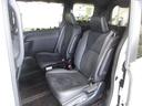 810ミリ・ロングスライドキャプテンシートで心ゆくまでリラックスを。まさにVIP気分です。