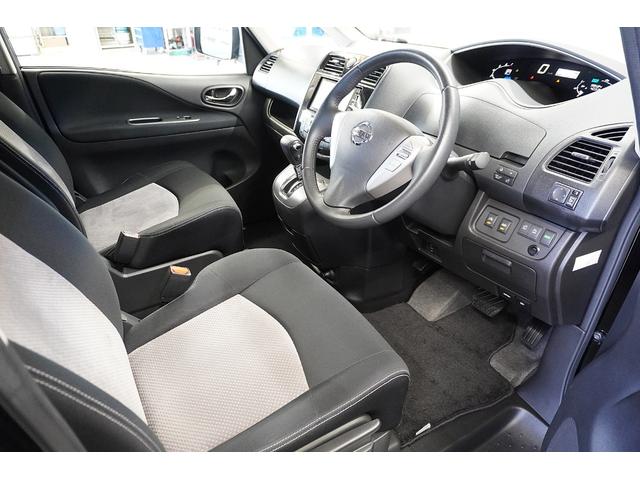 セレナ ライダパフォマスペクブラクラインＺＺ　ＳＨＶ　Ａセフ　１オーナー　ナビ　アラウンドビューモニター　ＥＴＣ　両側パワースライド　クルーズコントロール　クリアランスソナー　マット＆バイザー　エンジンスターター　整備記録簿（11枚目）