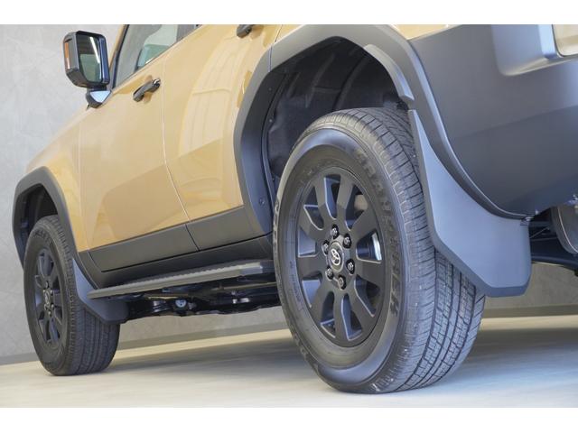 ランドクルーザー２５０ ＶＸファーストエディション　４ＷＤ　ナビ　パノラミックビューモニター　デジタルインナーミラー　ムーンルーフ　ヒーター＆ベンチレーションシート　ステアリングヒーター　ＬＥＤヘッドライト　パワーバックドア（10枚目）